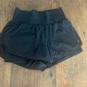 Women’s Gilly Hicks Athletic Shorts Size Medium